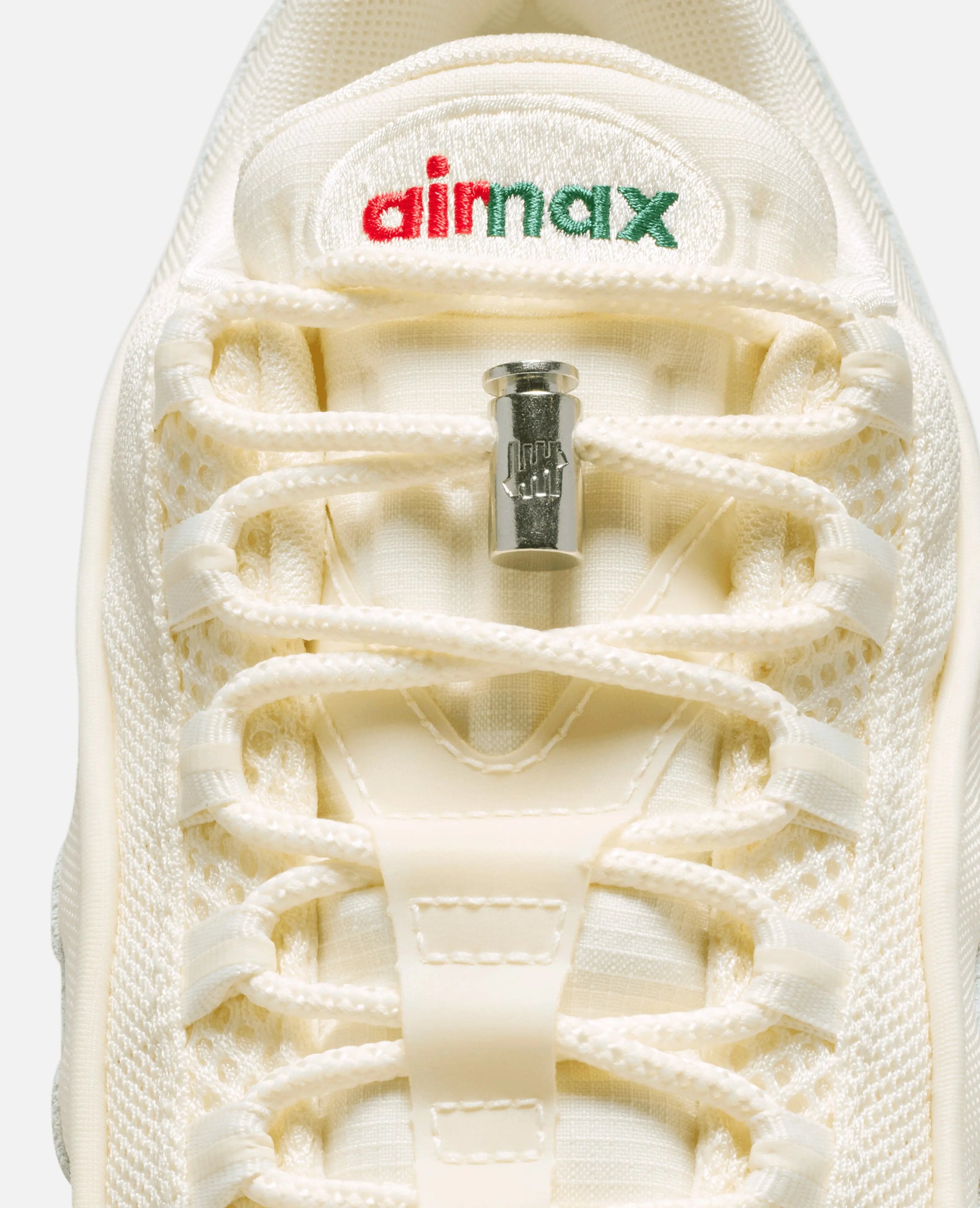 Nike Air Max 95 x Undefeated (Sail/Metallic Silver-Gorge Green) Nike