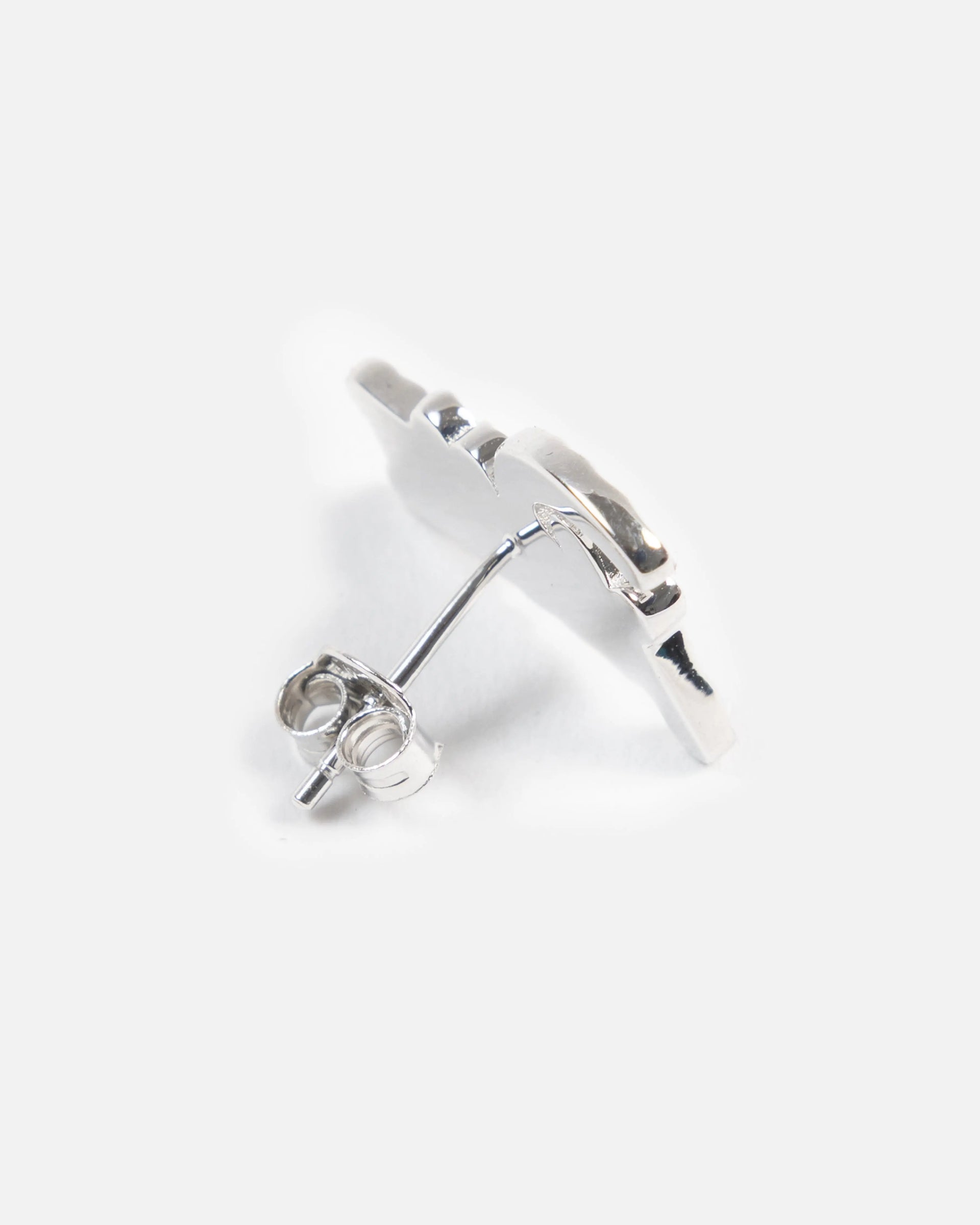 Patta Script Logo Silver Earring (Silver) Patta